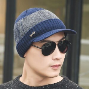 Duck tongue knit hat