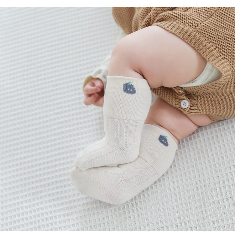 New Arrival Wide Loose Top Baby Socks, Cute Cartoon Seamless Mid-Calf Cotton Socks